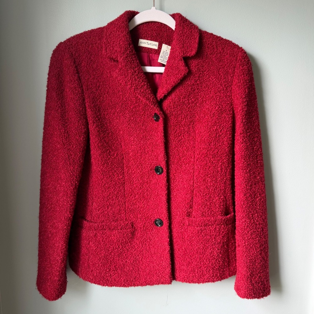Vintage Ann Taylor Blazer Wool Blend Red Boucle Buttons Pockets Jacket Size 4